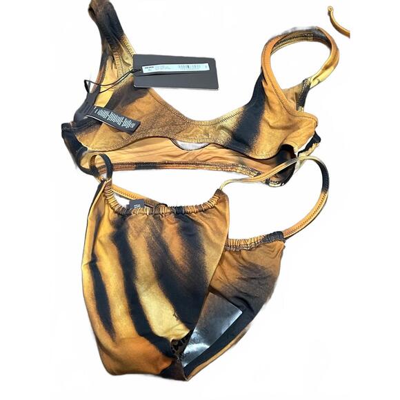 SKIMS ROBERTO CAVALLI TRIANGLE BIKINI TOP and STRING BIKINI BOTTOM in SET - Picture 9 of 9